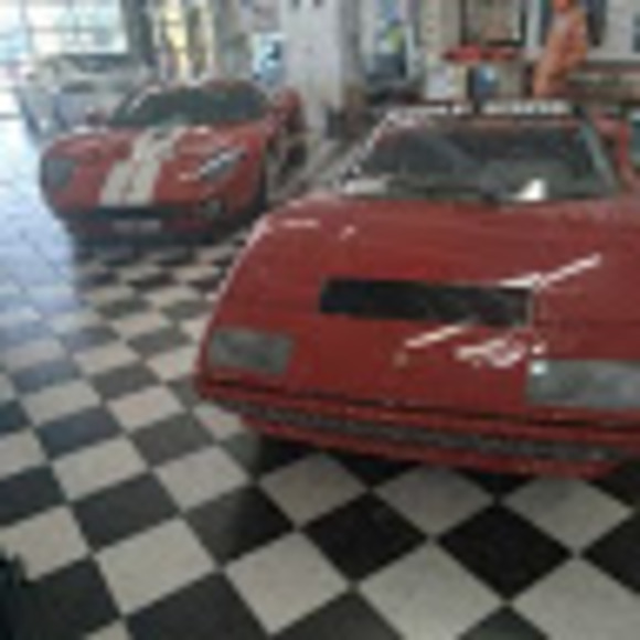 Meet your Posher, Sebastian - Picture 1 of 1